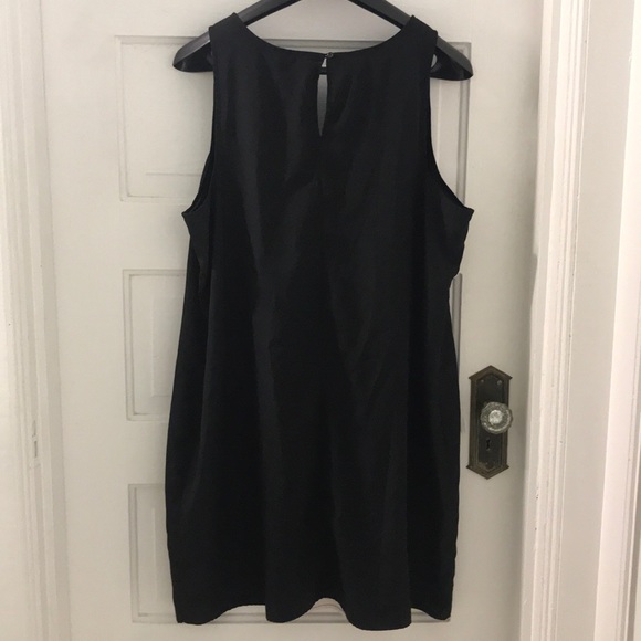 BUSINESS CASUAL DRESS - Picture 2 of 3